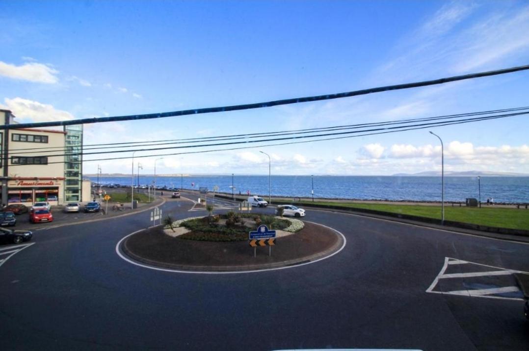 דירות גלוואיי Seaside Views חדר תמונה